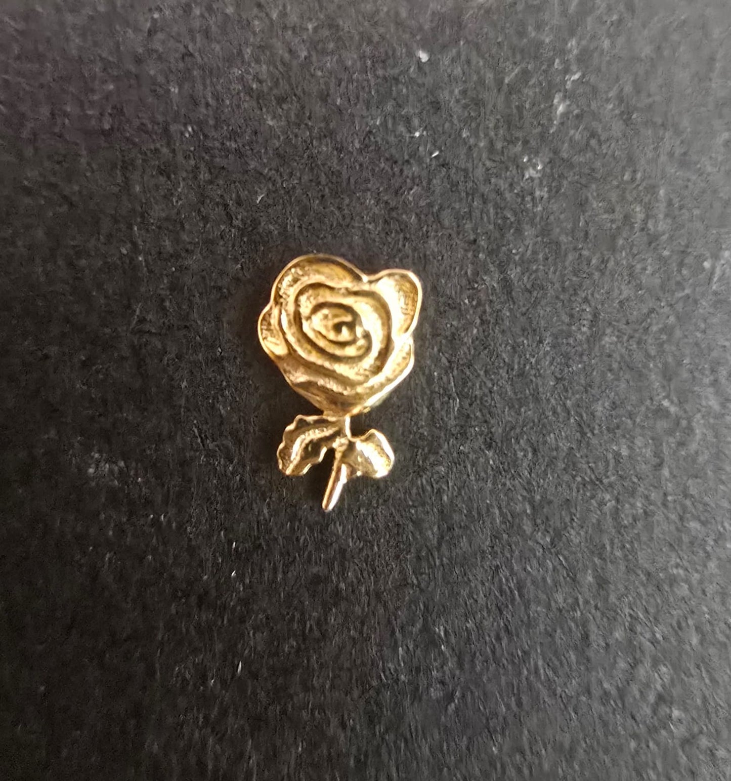 Charm Oro 18k Flower